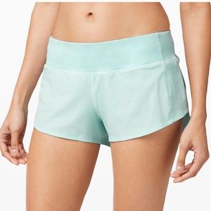 Lululemon speed up short blue glow sz 6 2.5in